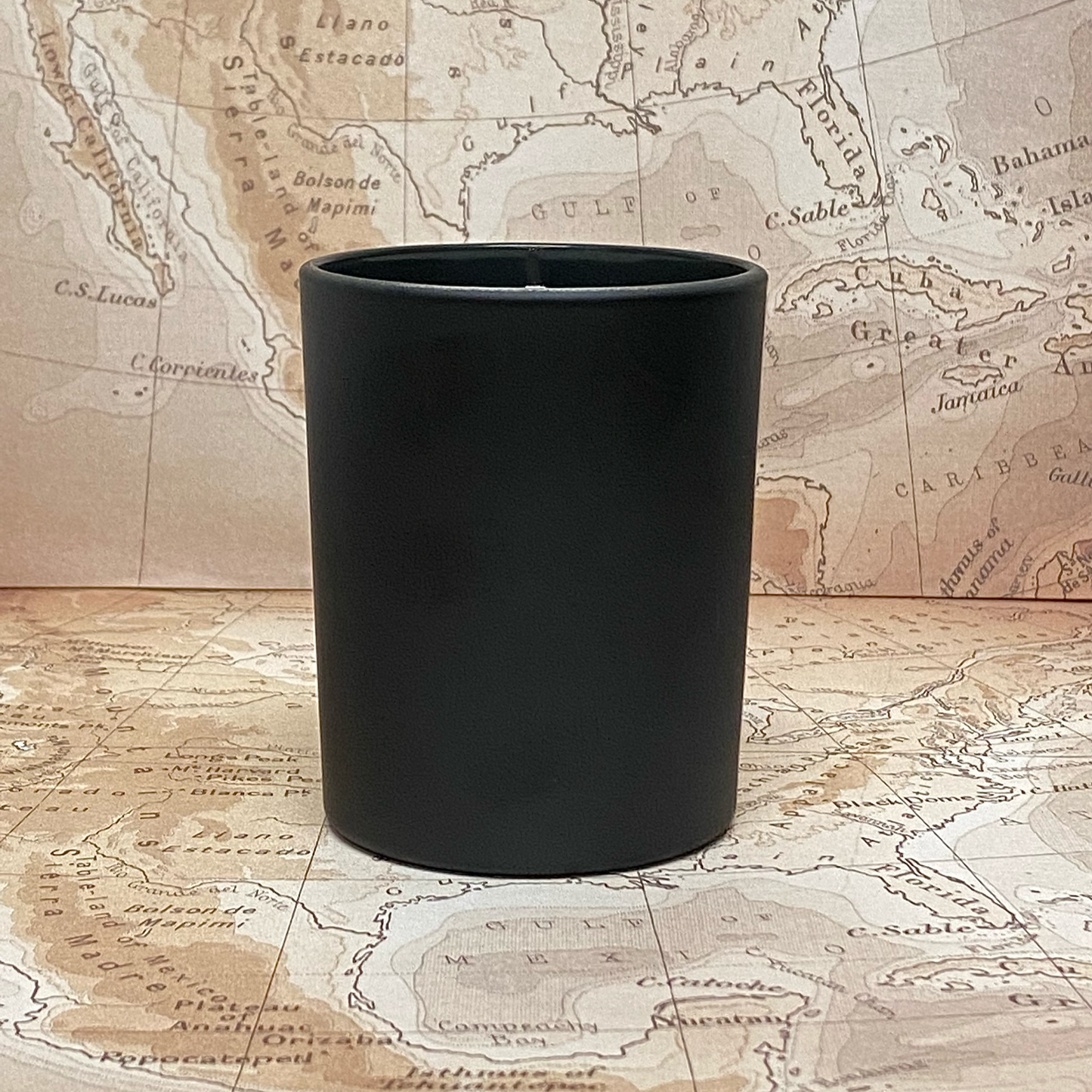 Sunset in Cuba Tobacco Scent Candle